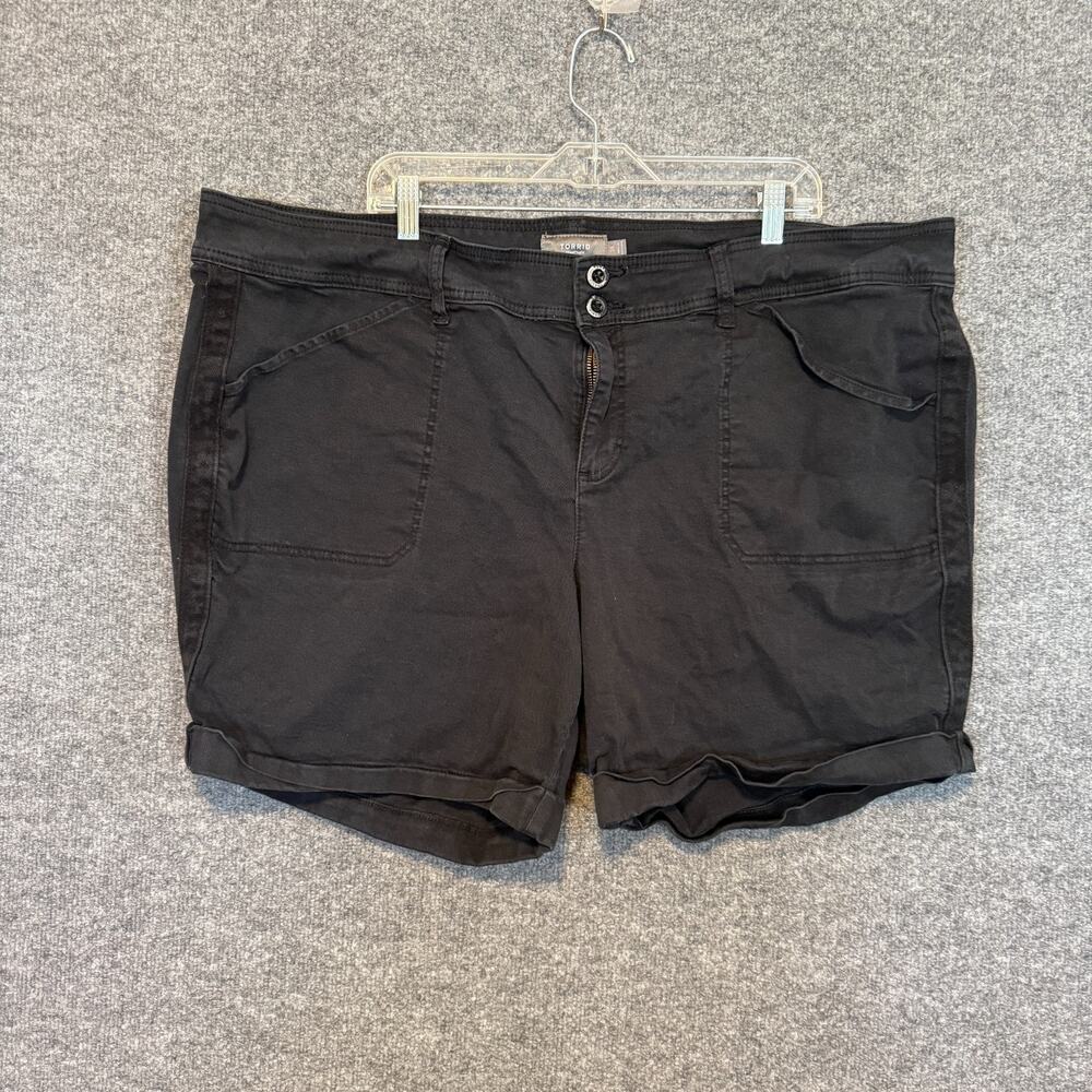 Torrid Shorts Women 26 Black Cuffed Pockets Stretch Mid Rise Plus Size Casual